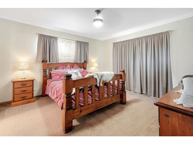 1 Cole Drive, Highfields QLD 4352