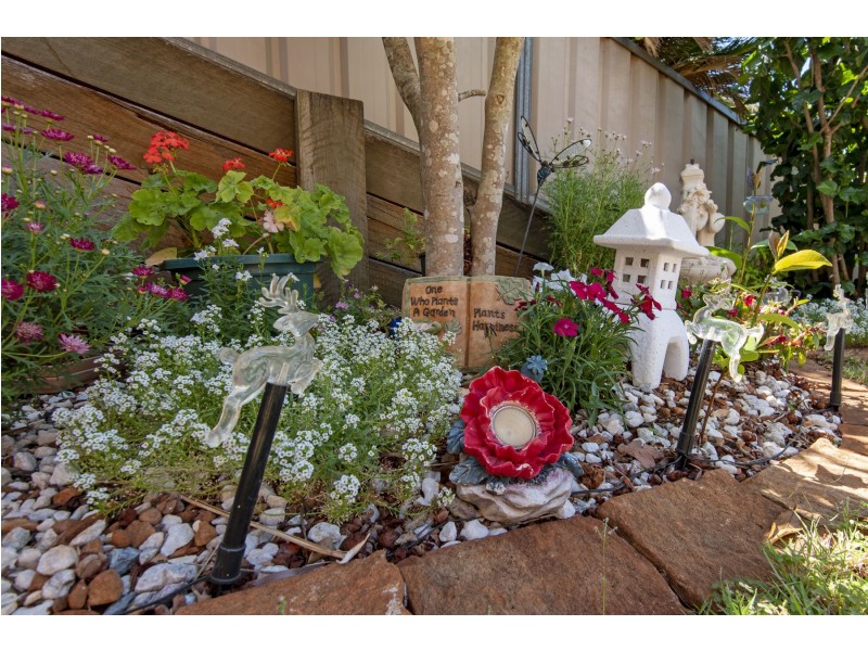 2/4 Araluen Court, Kearneys Spring QLD 4350