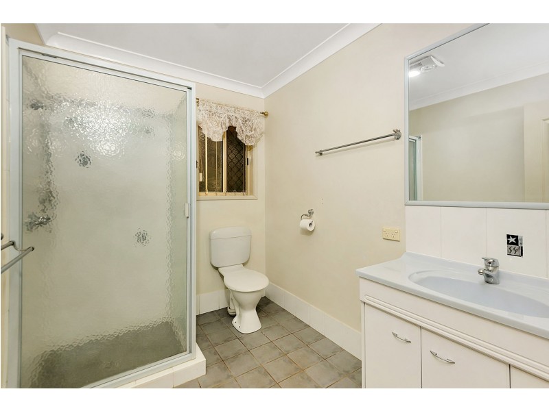 28 Garrett Road, Meringandan QLD 4352