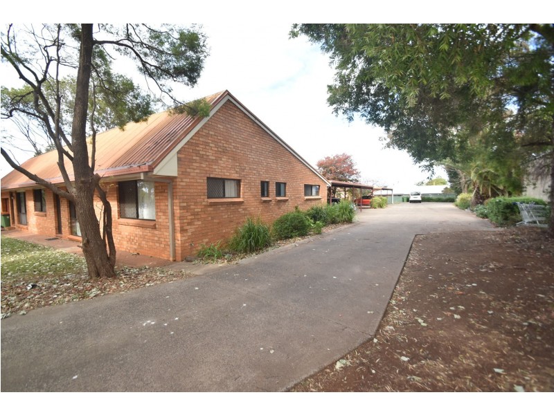 8/40 Vacy Street, Newtown QLD 4350