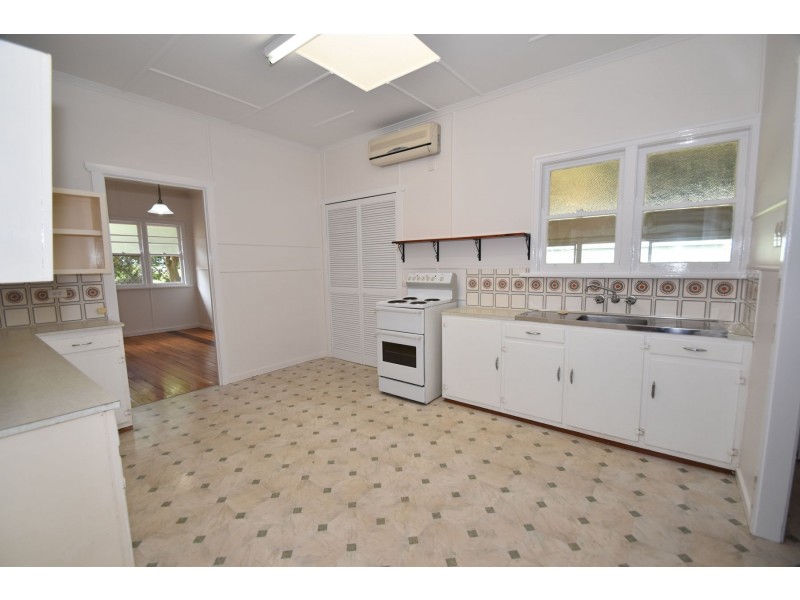 78 Ramsay  Street, Centenary Heights QLD 4350