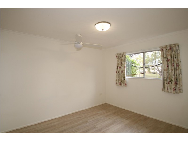 3/5 Earls Court, Oakey QLD 4401