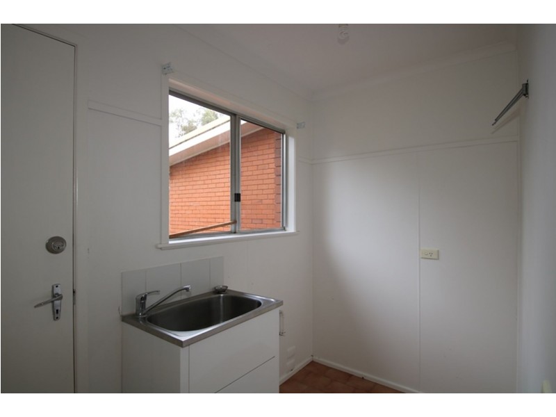 3/5 Earls Court, Oakey QLD 4401