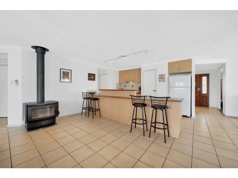 29 Highland Park Road, Meringandan West QLD 4352