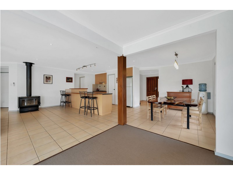 29 Highland Park Road, Meringandan West QLD 4352