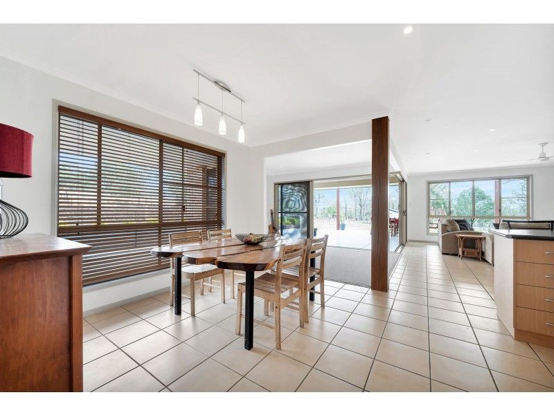 29 Highland Park Road, Meringandan West QLD 4352