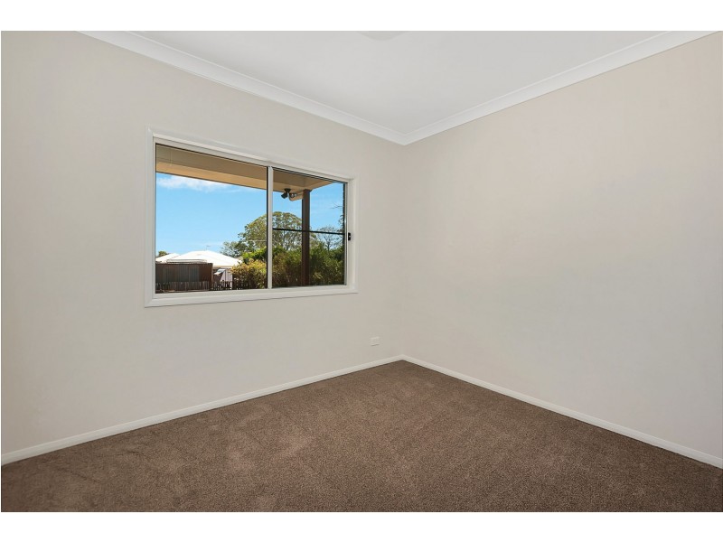 17 Weetwood Street, Newtown QLD 4350