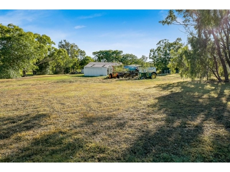 15 Claire-Lee Crescent, Kingsthorpe QLD 4400