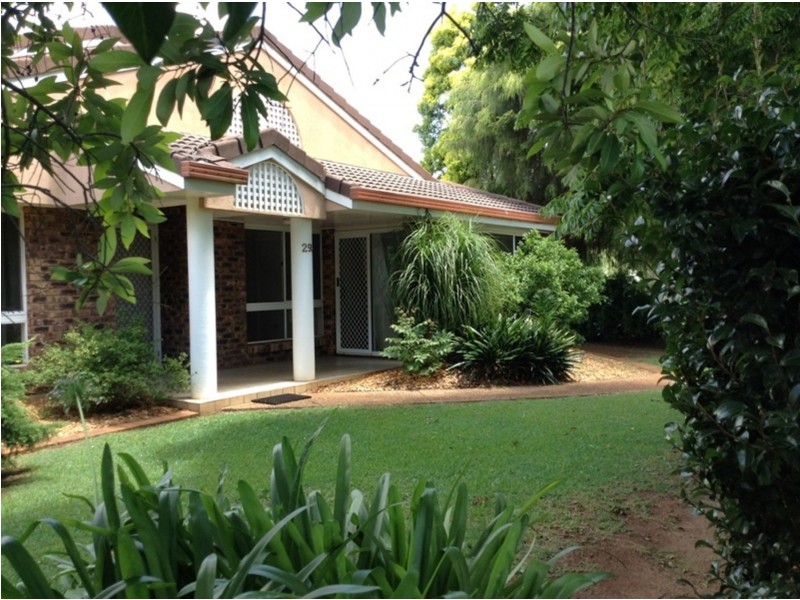 293 Mackenzie Street, Centenary Heights QLD 4350