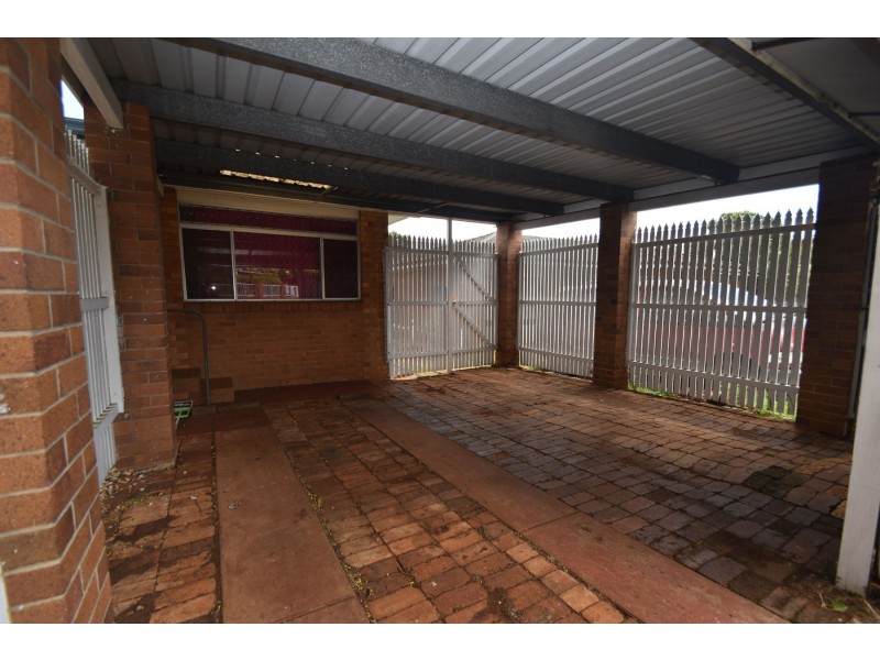 391 Hume Street, Kearneys Spring QLD 4350