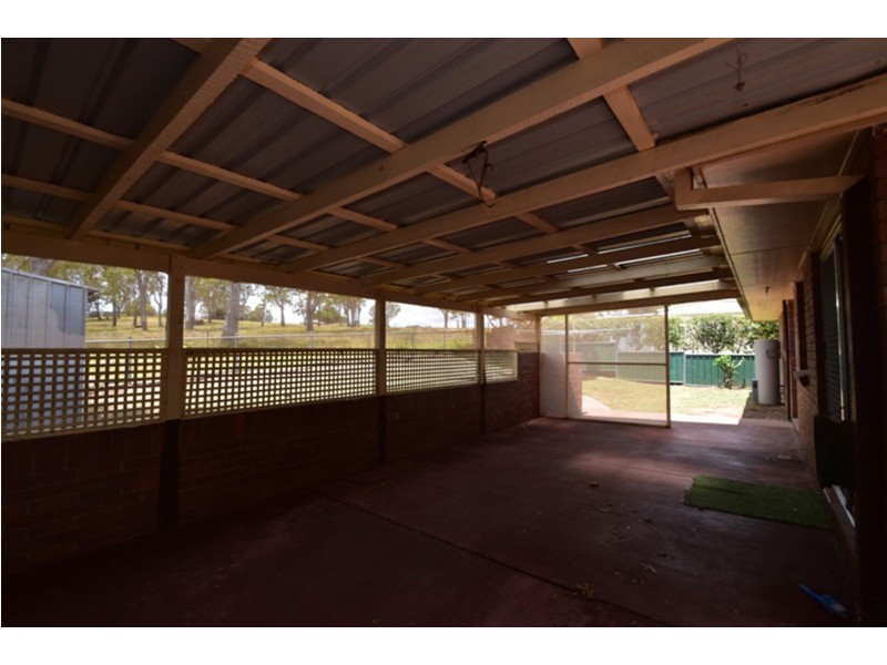 68 Wine Drive, Wilsonton Heights QLD 4350