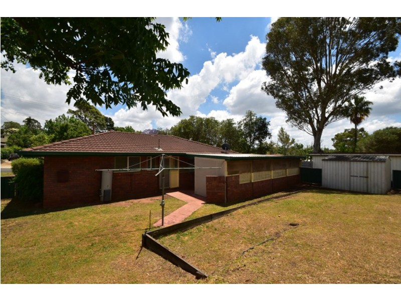 68 Wine Drive, Wilsonton Heights QLD 4350