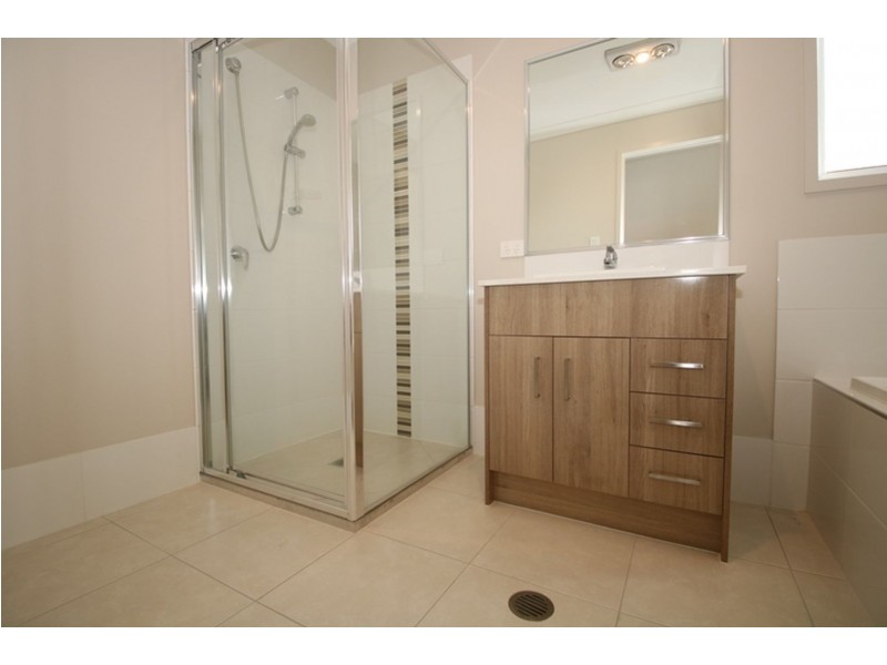 5/18-20 Victory Street, Newtown QLD 4350