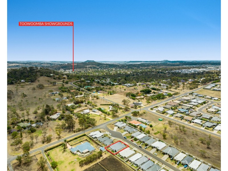 6 Minnett Street, Glenvale QLD 4350