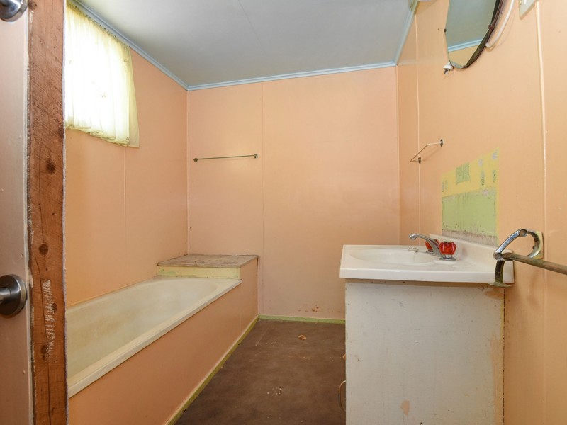 12 Netterville Street, East Toowoomba QLD 4350