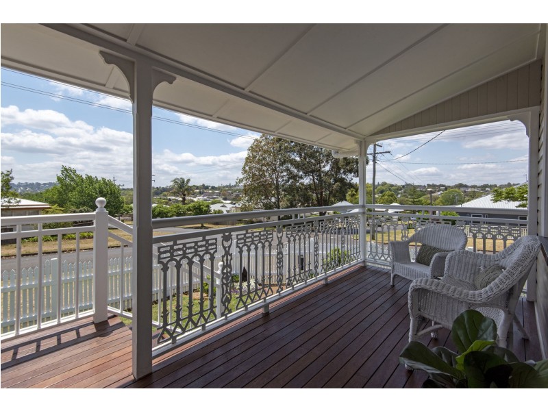 24 Seaton Street, South Toowoomba QLD 4350