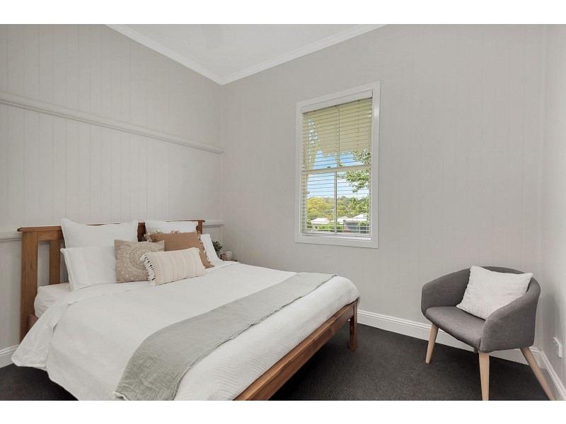 24 Seaton Street, South Toowoomba QLD 4350