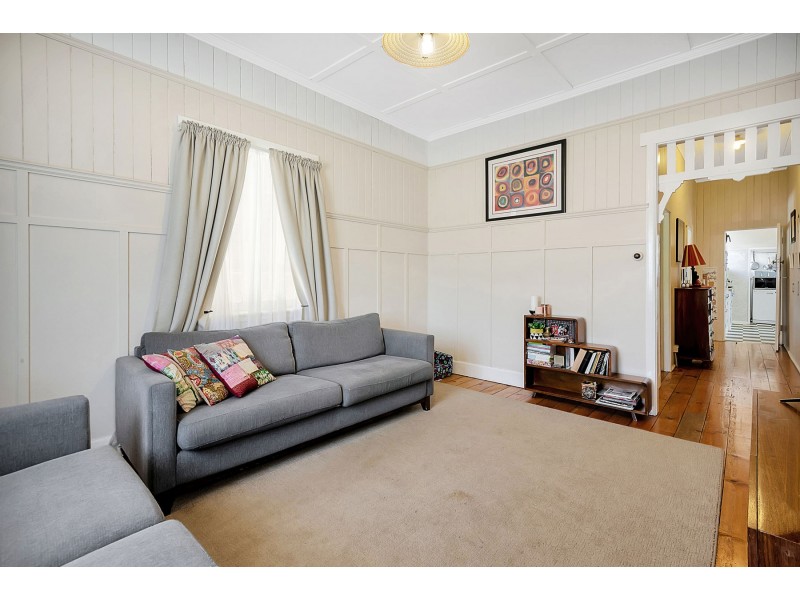 189 Russell Street, Newtown QLD 4350