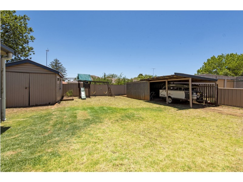 189 Russell Street, Newtown QLD 4350