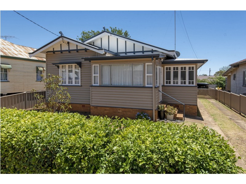 189 Russell Street, Newtown QLD 4350