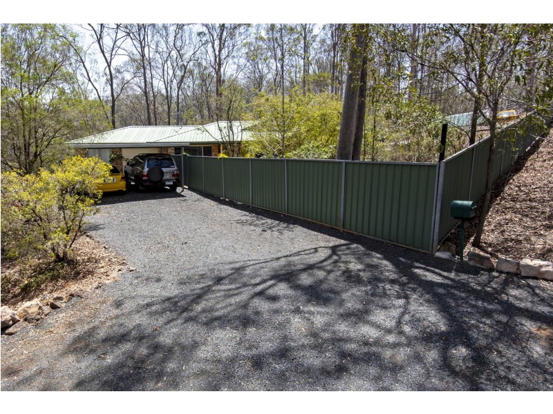 89 Dugandan Road, Upper Lockyer QLD 4352