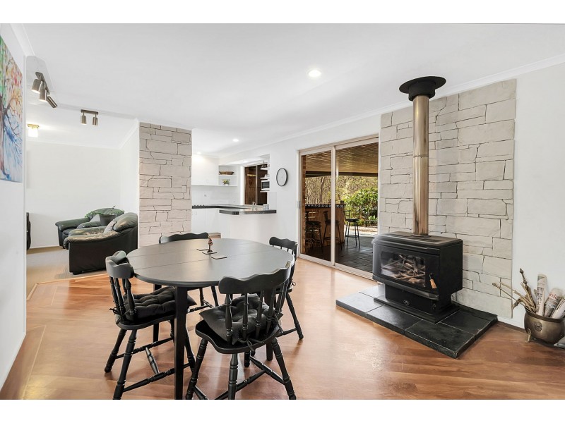 89 Dugandan Road, Upper Lockyer QLD 4352