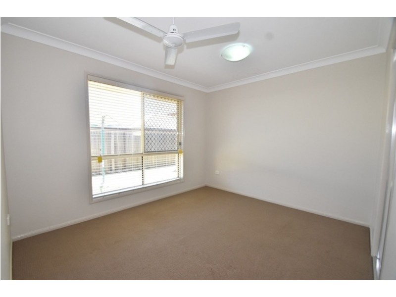 39 Honeyeater Drive, Highfields QLD 4352