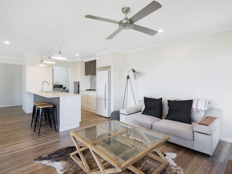 35 Sanctuary Drive, Cranley QLD 4350