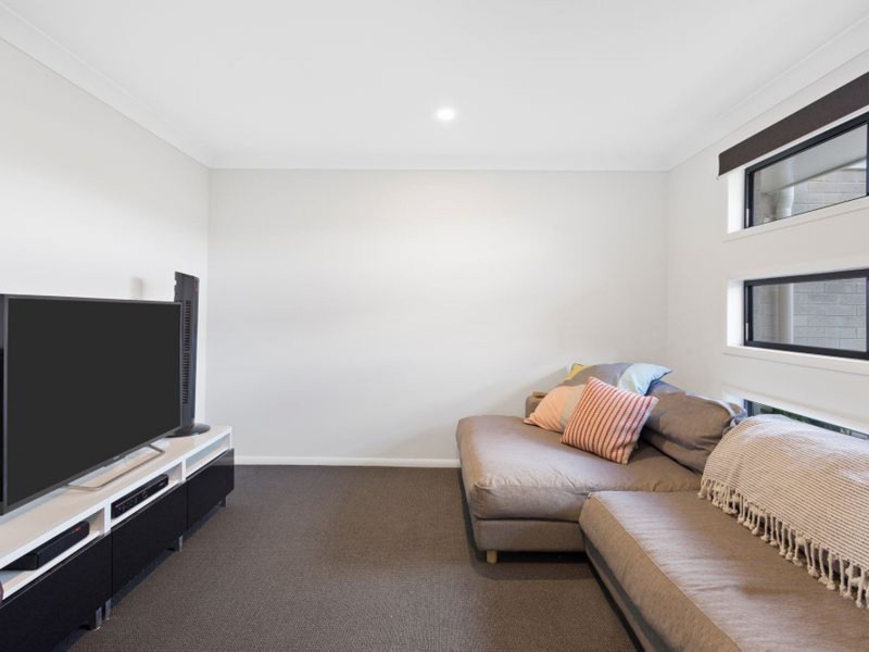 35 Sanctuary Drive, Cranley QLD 4350