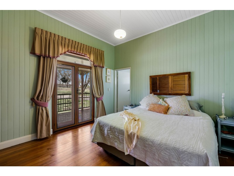 1242 Toowoomba Cecil Plains Road, Wellcamp QLD 4350