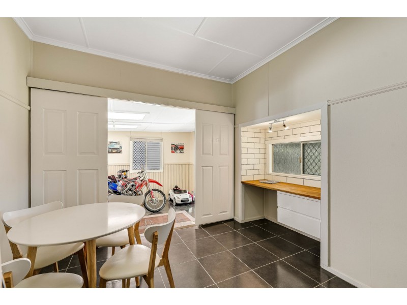 6A Bothwell Street, Newtown QLD 4350