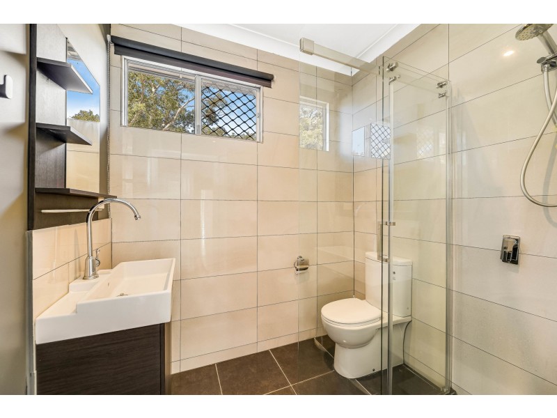 6A Bothwell Street, Newtown QLD 4350