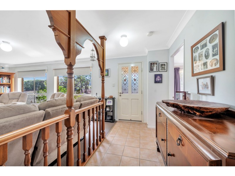 15 Delvue Crescent, Highfields QLD 4352