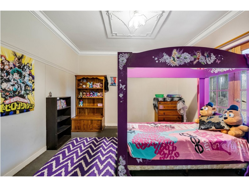 387 West Street, Darling Heights QLD 4350