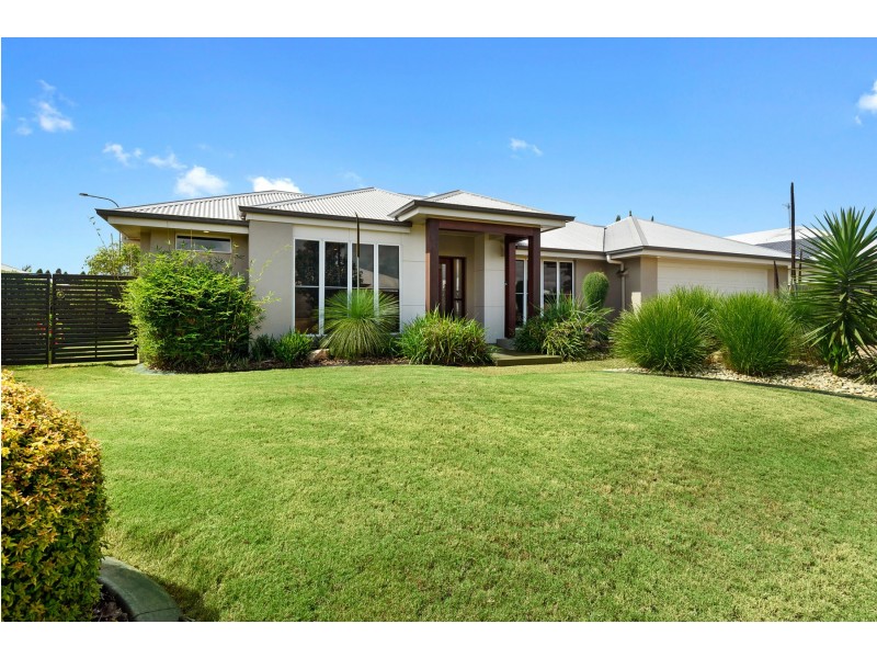 20 Fallon Drive, Middle Ridge QLD 4350