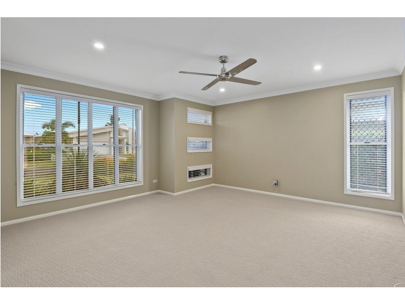 20 Fallon Drive, Middle Ridge QLD 4350