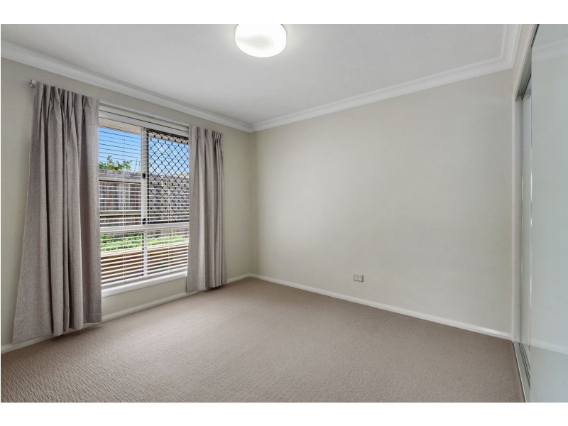 20 Fallon Drive, Middle Ridge QLD 4350