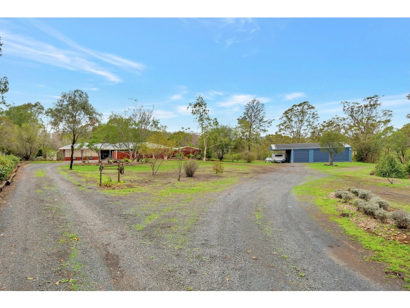 9 Basalt Court, Glenvale QLD 4350
