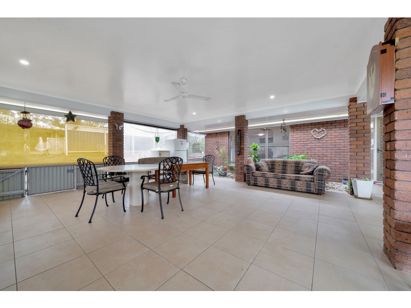 9 Basalt Court, Glenvale QLD 4350