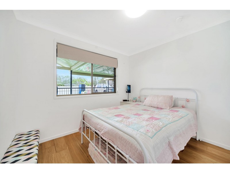 9 Basalt Court, Glenvale QLD 4350