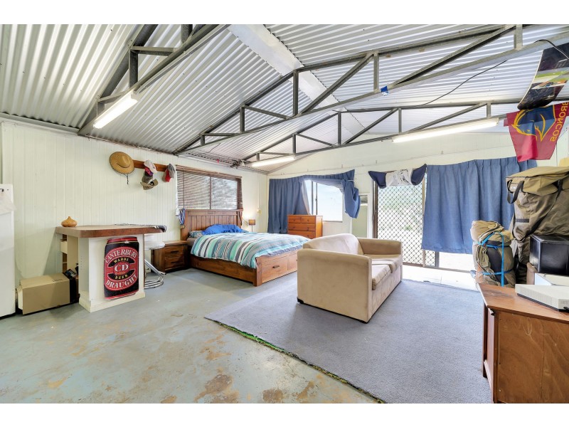 9 Basalt Court, Glenvale QLD 4350