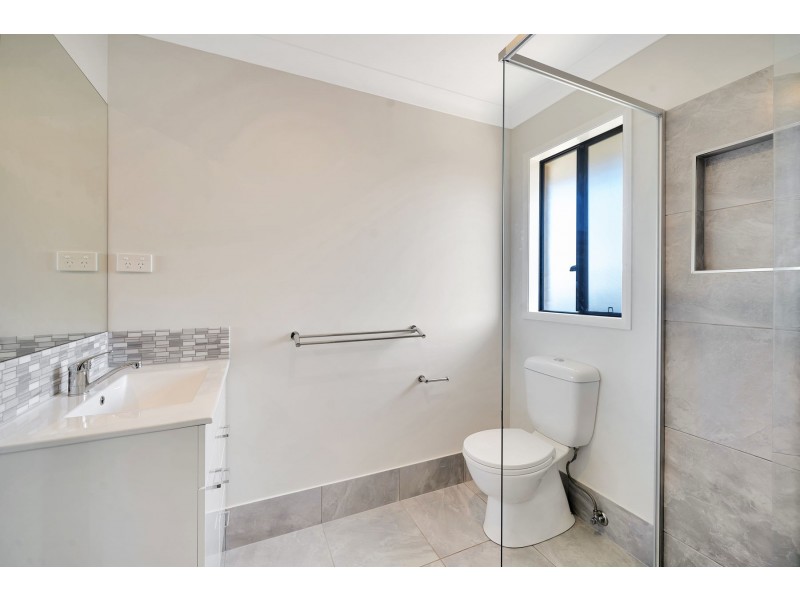 19 Kellett Drive, Westbrook QLD 4350