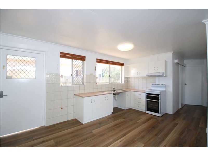 1/20 Swallow Court, Newtown QLD 4350
