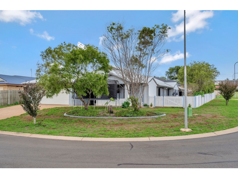 6 Tiley Street, Kearneys Spring QLD 4350