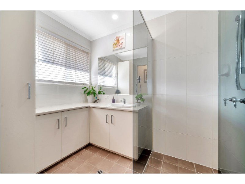 2 Bowden Court, Darling Heights QLD 4350