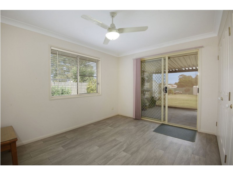 24 Gladstone Street, Wyreema QLD 4352