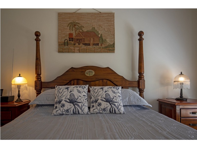 24 Gladstone Street, Wyreema QLD 4352