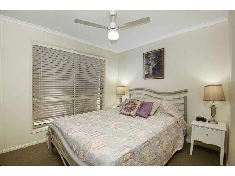 24 Gladstone Street, Wyreema QLD 4352