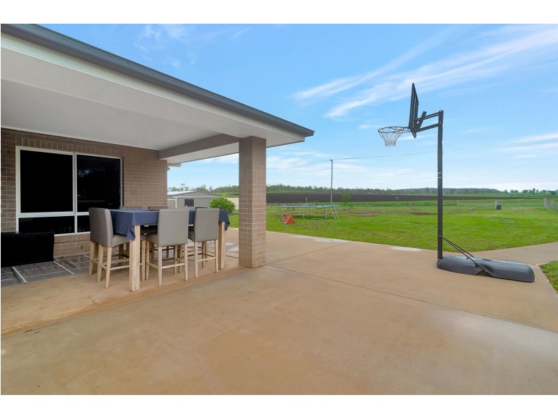 22 Brodie Street, Nobby QLD 4360