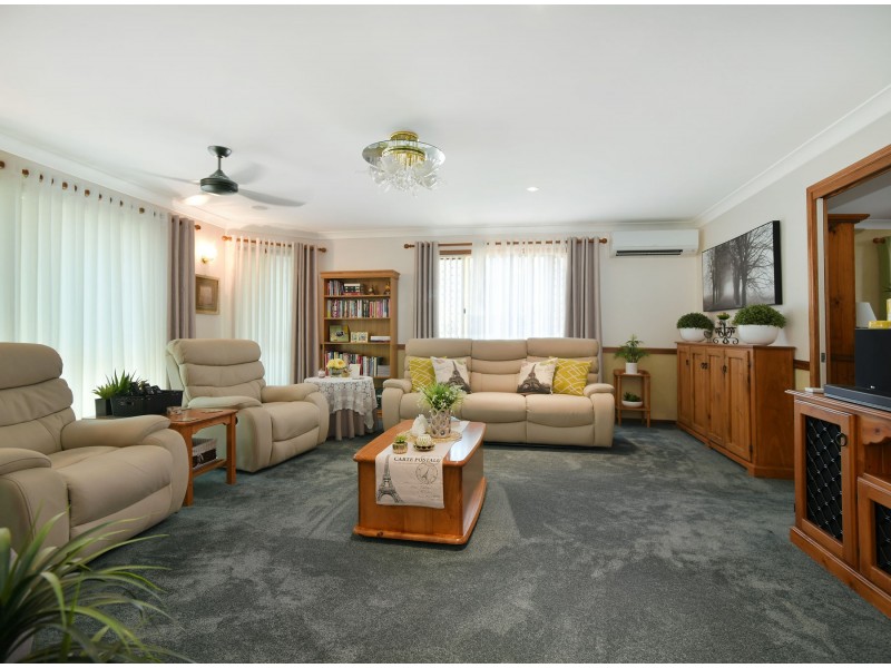 5 Corella Street, Meringandan West QLD 4352